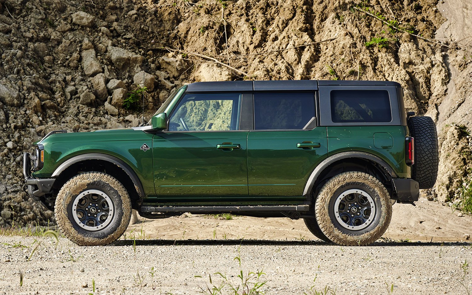 2022 Ford Bronco in Eruption Green