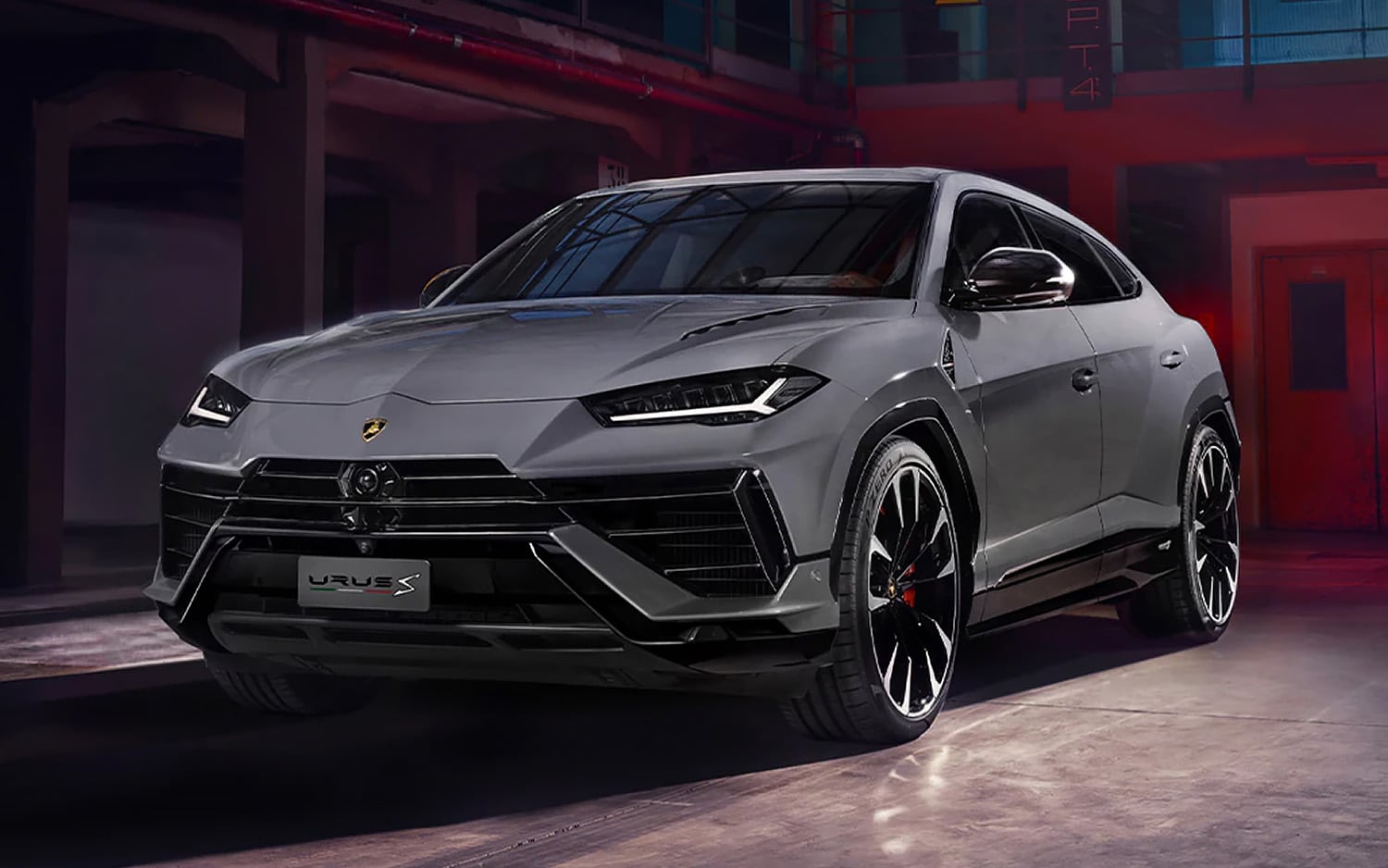 2023 Lamborghini Urus S