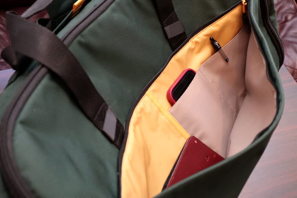 Hands-On: Half-Day Garment Duffel Front Pocket Interior