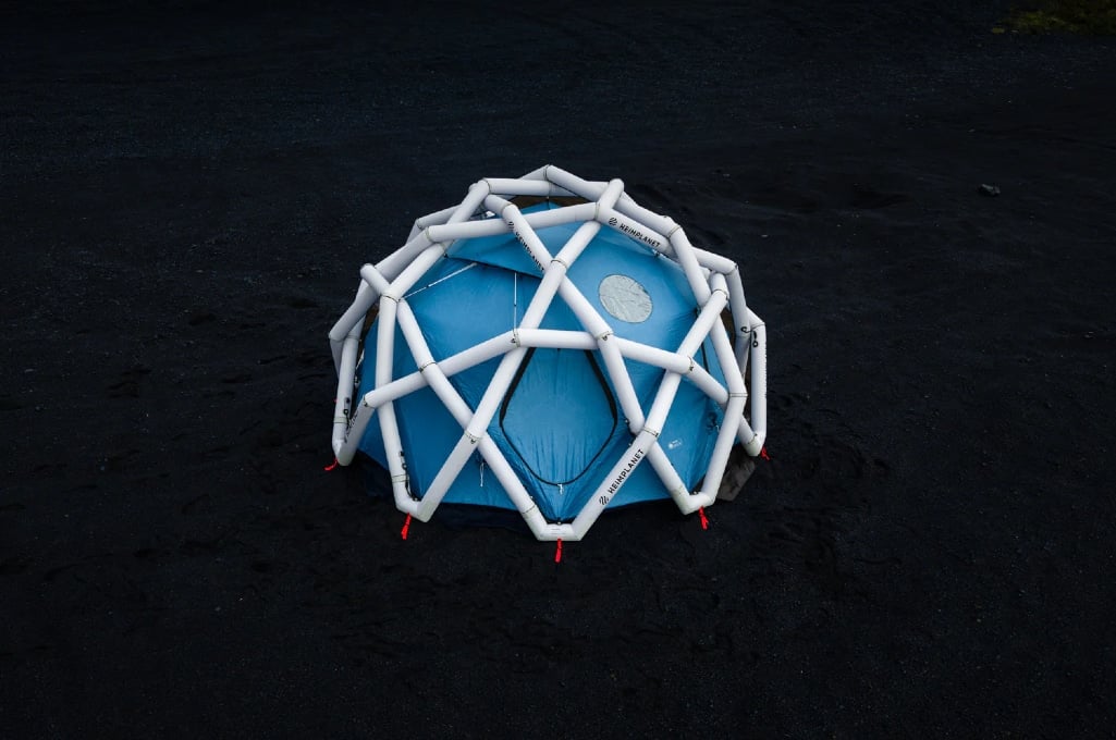 Heimplanet MAVERICKS Expedition Blue Ice Tent Lifestyle