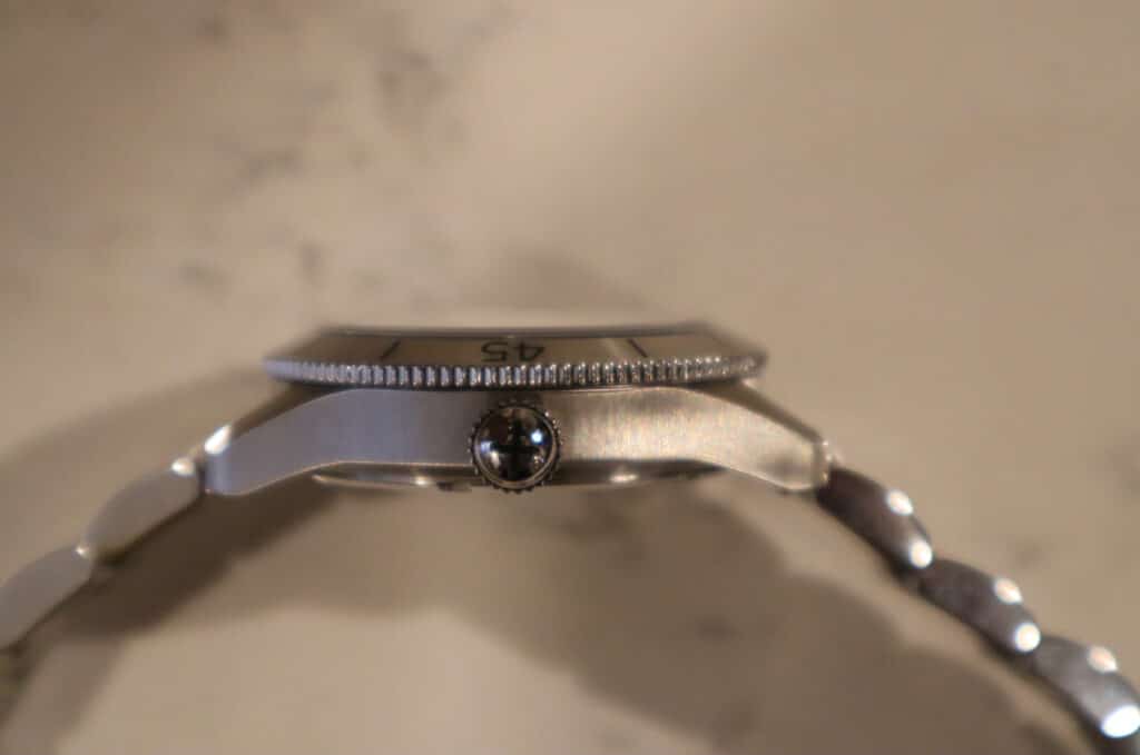 Hands-On: Zodiac x Craft + Tailored Ref. 691 Reissue Side View